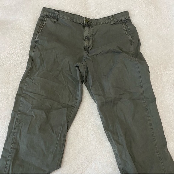 J.Crew Slouchy Boyfriend chino pant - Picture 2 of 11